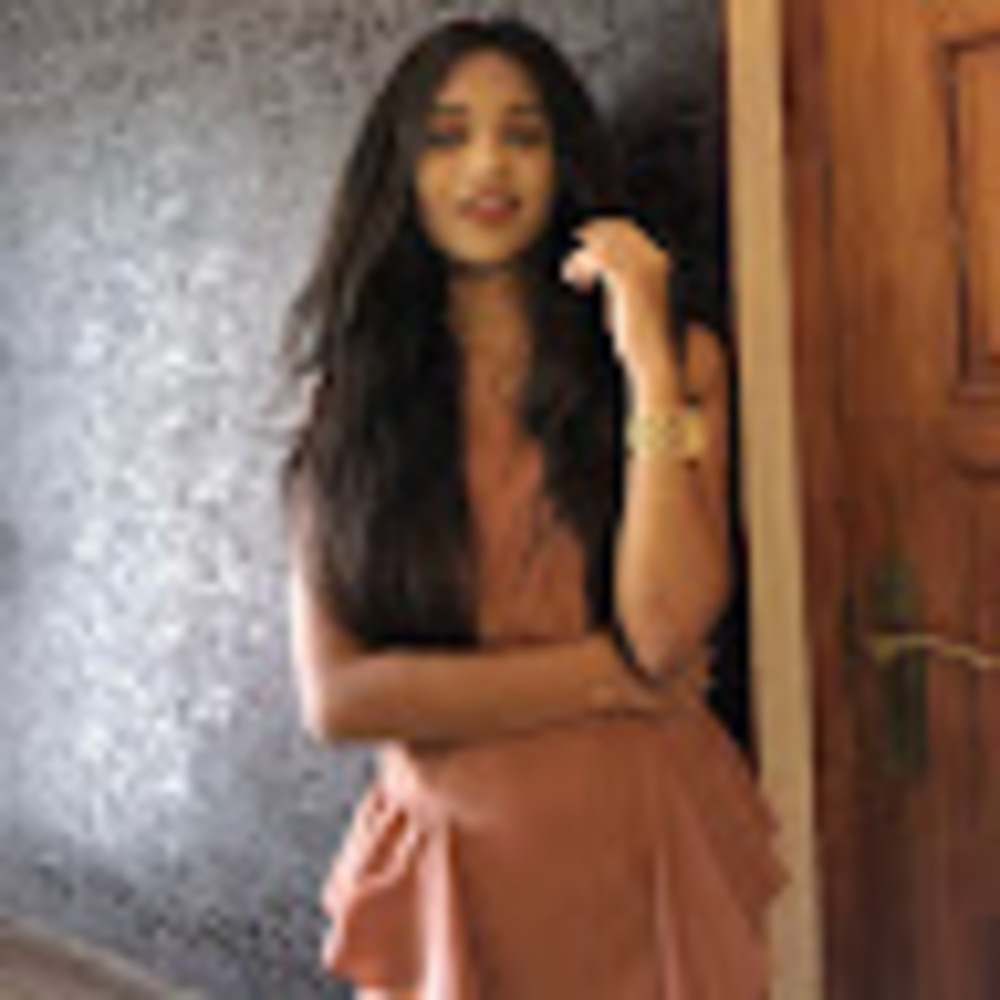 Meet your Posher, Varsha